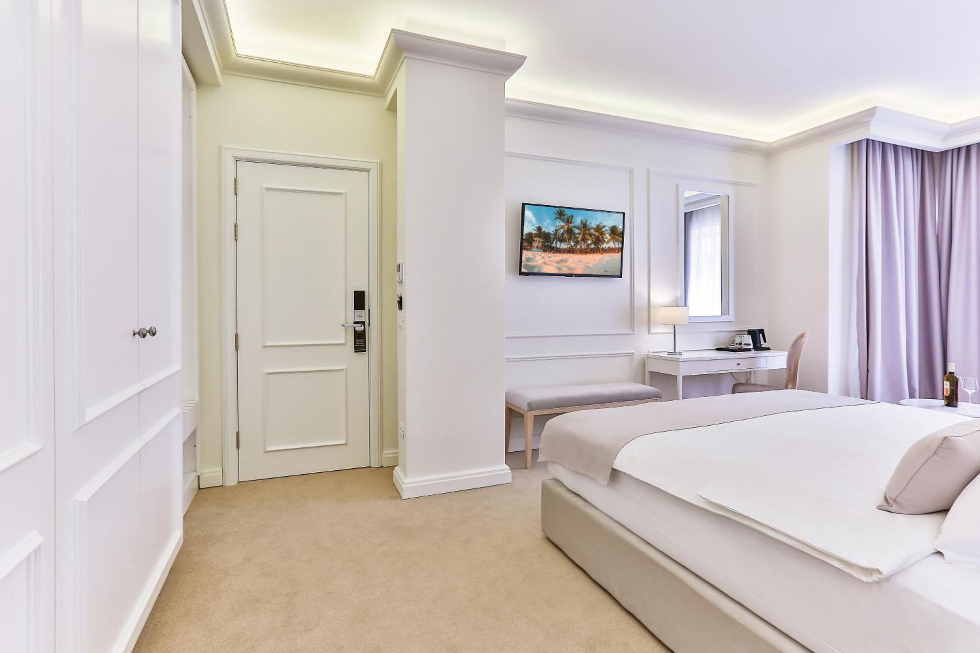 Hotel Eden Budva Zewnętrze zdjęcie